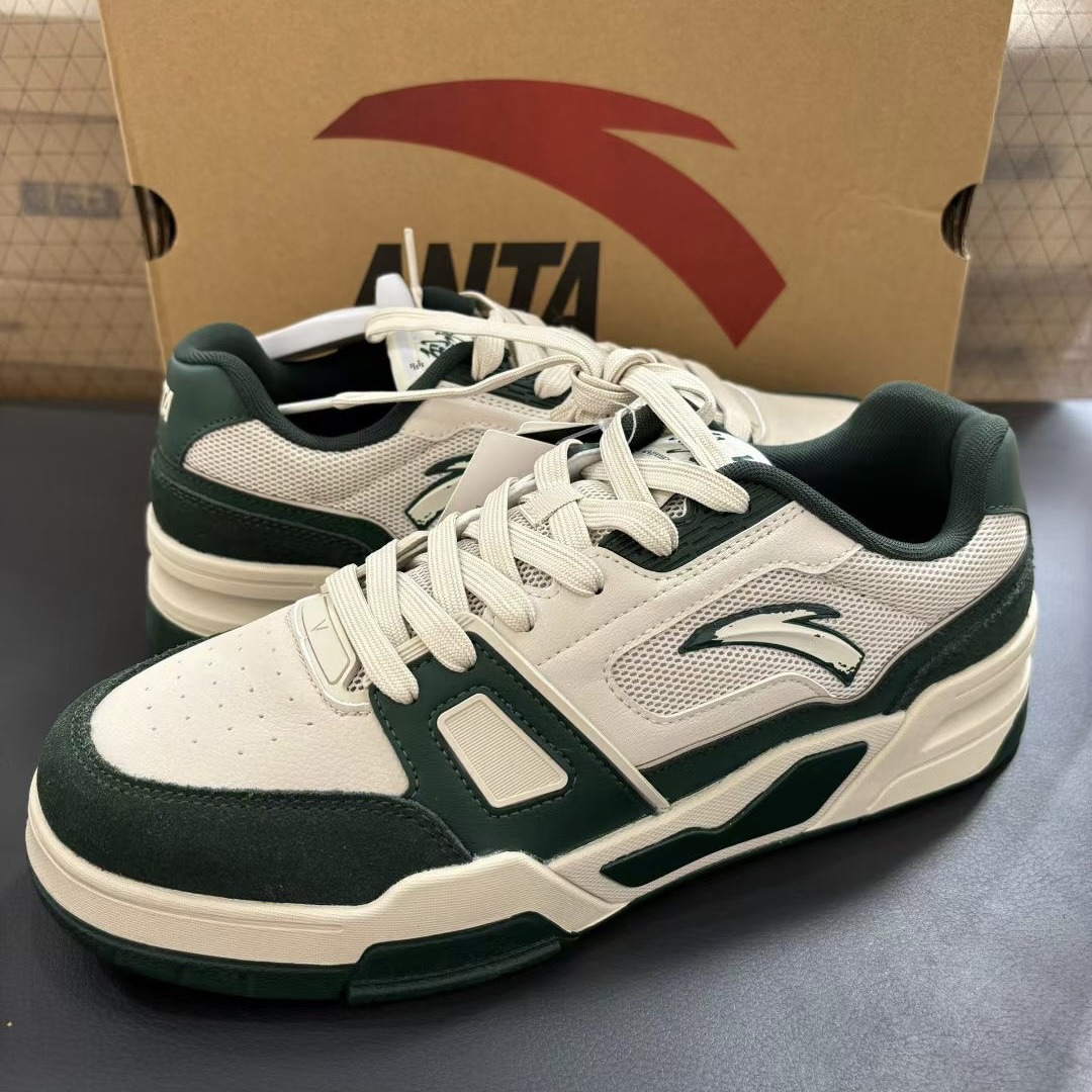 安踏烈焰5板鞋男2024夏季新款经典低帮百搭超轻滑板鞋112428081