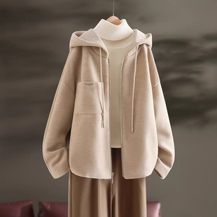 奥莱女装 女简约休闲廓形百搭外套 折扣店极简风连帽呢料外套秋冬季