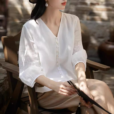 奥莱女装人间缪斯灵动飘逸呼吸感苎麻v领刺绣衬衫廓形衬衫小上衣