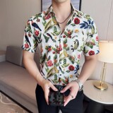 白色