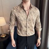 灰色