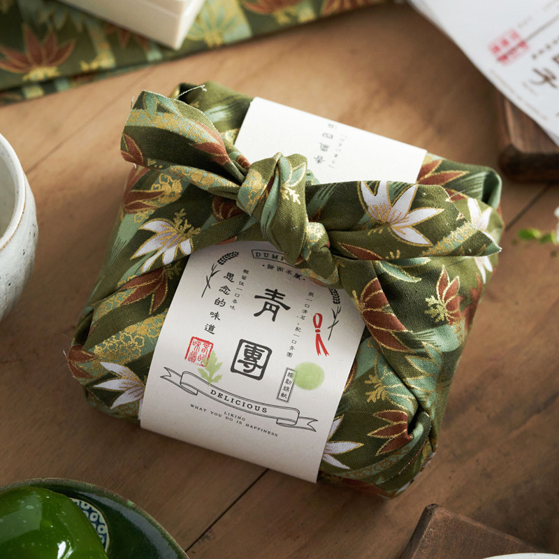 2026中式青团包装木盒子绿色方巾烘焙手工绿豆冰糕点心礼盒丝巾布
