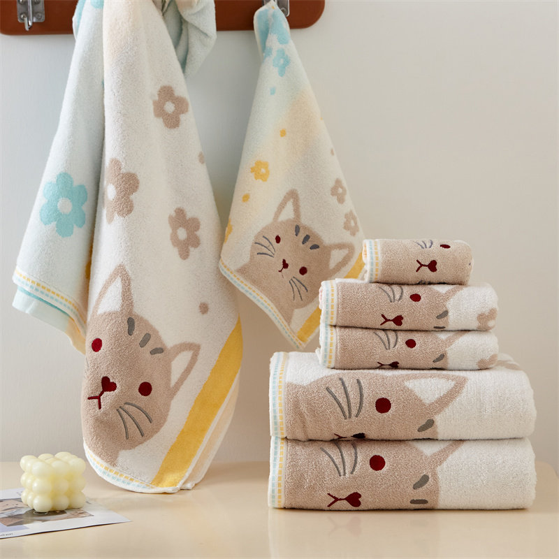 可爱猫咪卡通全棉方巾毛巾喜欢舒适宝宝面巾洗澡柔软70x140浴巾