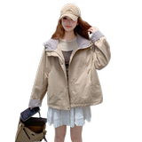 现货2026年春装新款袖口格子带帽风衣XW738P155K238，女装短外套，浙宝171