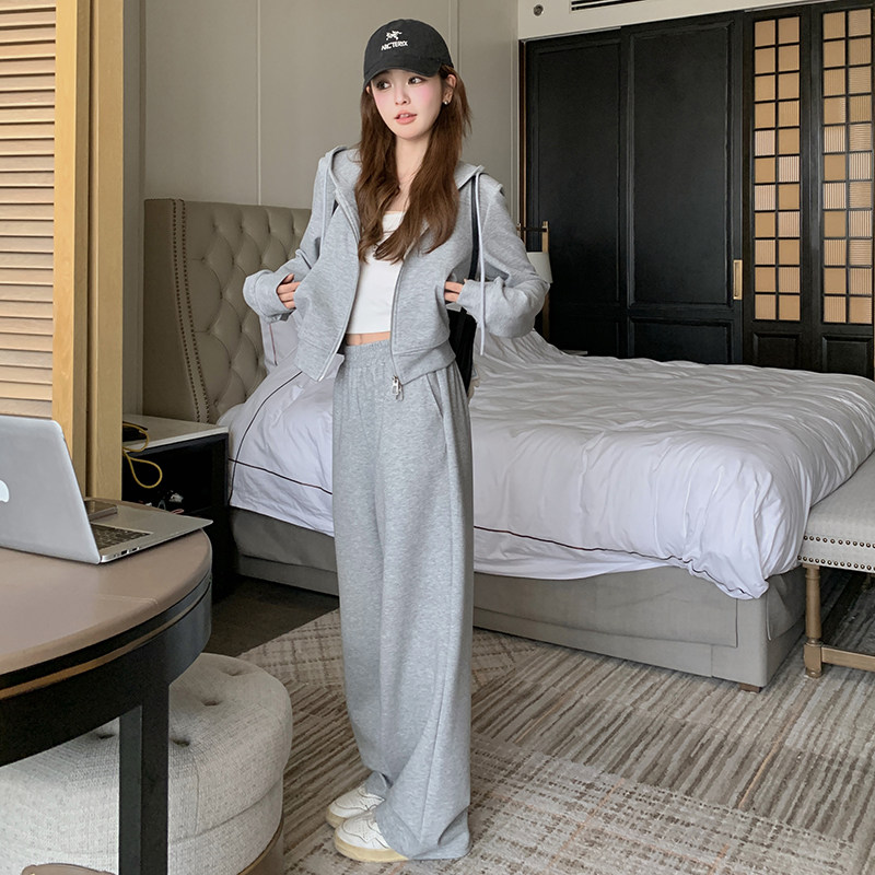 现货2026年春装卫衣套装XW6925P165K238，女装运动套装，浙宝171