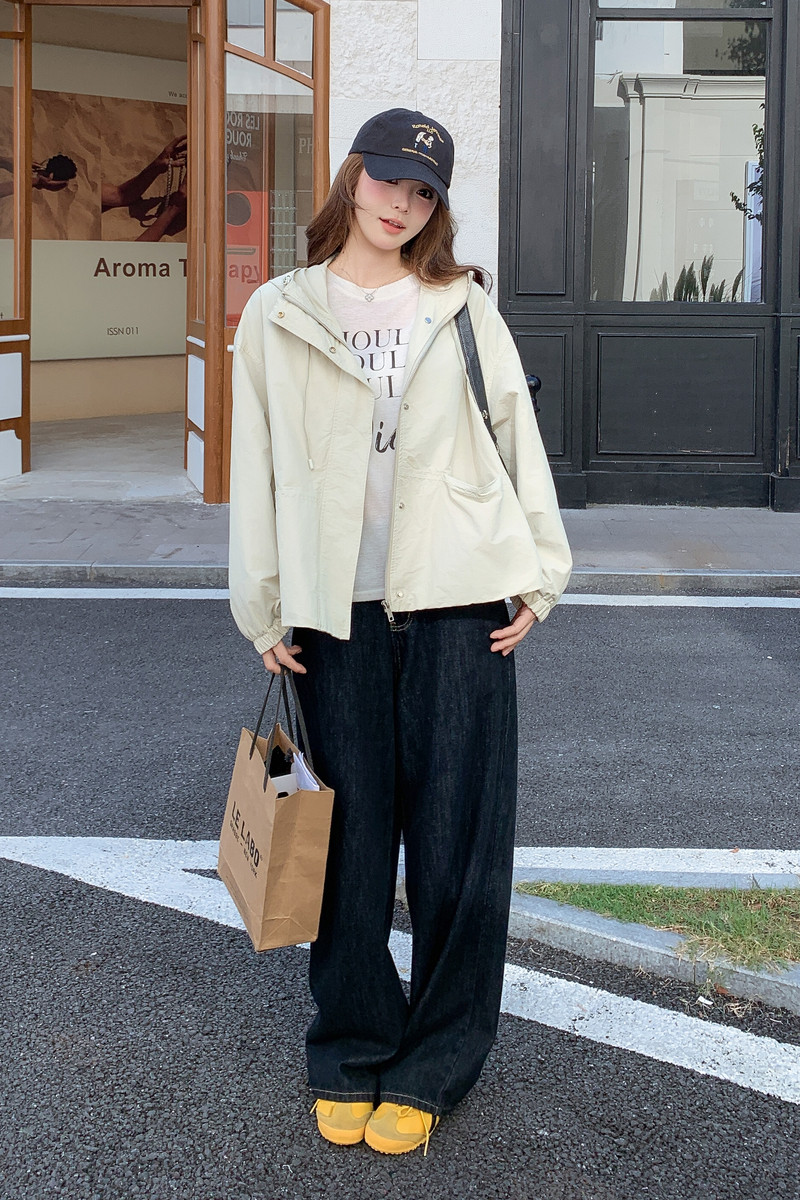 现货2026年春装新款口袋刺绣风衣外套XW727P155K238,女装短外套,浙宝171