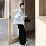 现货2026年春装新款蓝色风衣外套XW9809P165K268，女装短外套，浙宝171