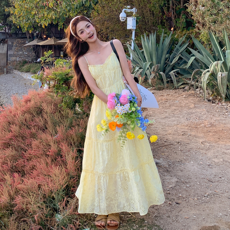 2026年夏新款黄色吊带长裙XW9818P165K268，女装连衣裙，浙宝171