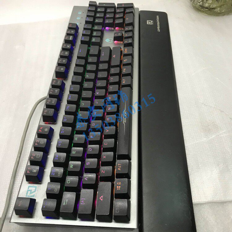 雷迦RJ-K645金属游戏机械插拔轴键盘青轴104键背光 混光RGB手托