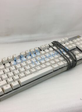 腹灵GT104铠甲机械键盘天生玩家全彩RGB黑轴青轴全键无冲金属壳