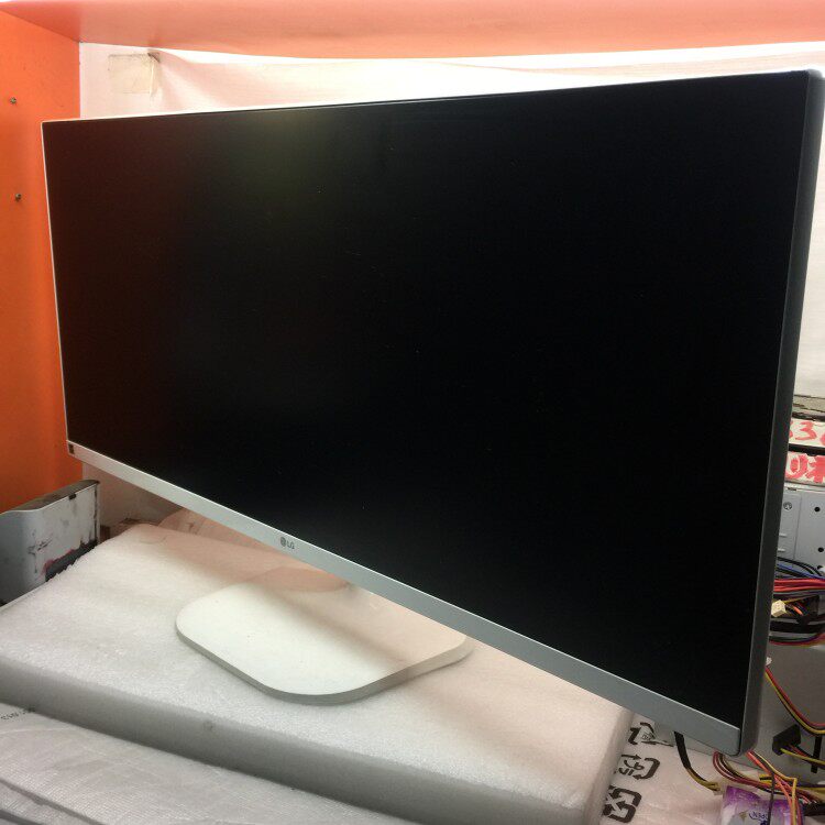 LG 34UM56 34寸 IPS窄边框液晶显示器  游戏2K 底座 电源适配器