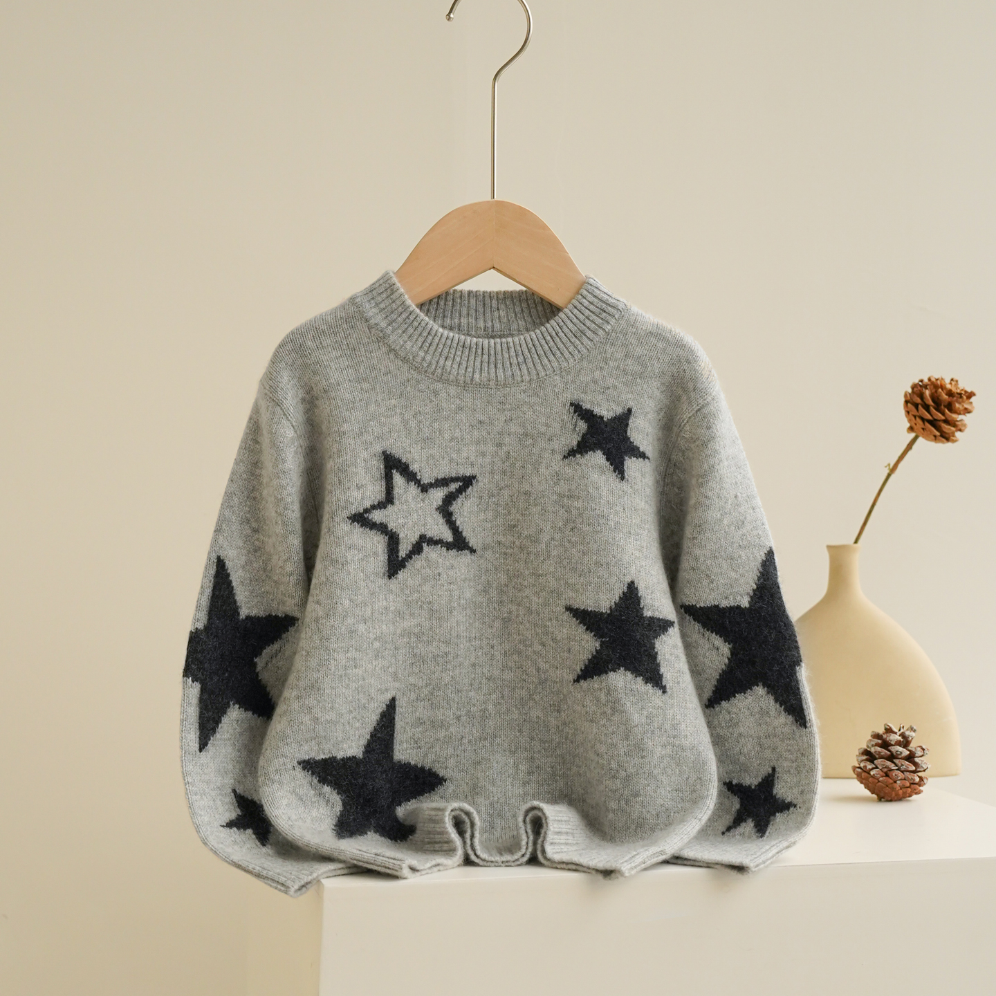 洪叶云台100%纯山羊绒儿童毛衣男女中大童星星加厚针织衫冬季打底