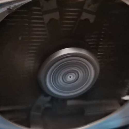 咨询影驰660-2G显卡，拆机，有两片扇叶断议价