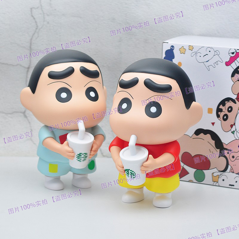 现货动漫蜡笔小新手办摆件发光