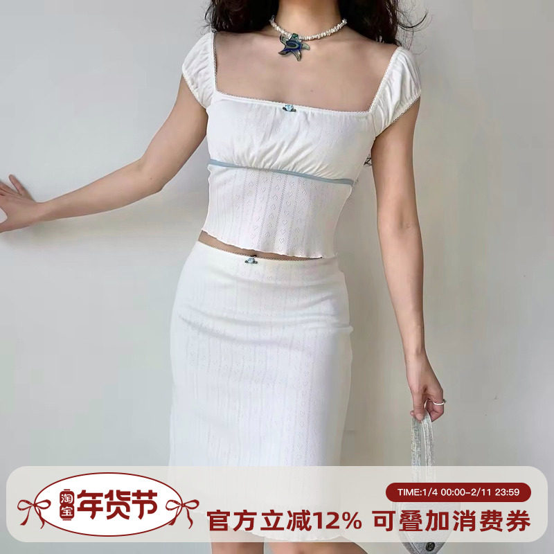 Go Girl Go自制欧美风镂空爱心方领短袖T恤+包臀半身裙女两件套装,女装/女士精品,时尚套装,淘宝优惠券,粉丝福利购,淘宝优惠卷