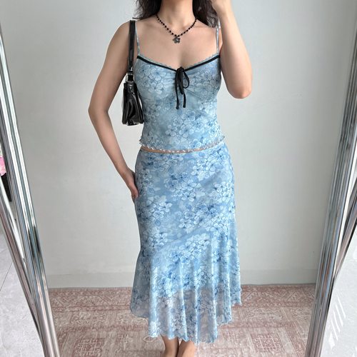 Go Girl Go 自制法式复古蓝色印花吊带+不规则半身裙套装女两件套