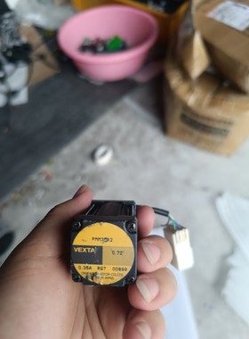 日本VEXTA东方步进电机PM33A2,0.35A电流,0.议价产品