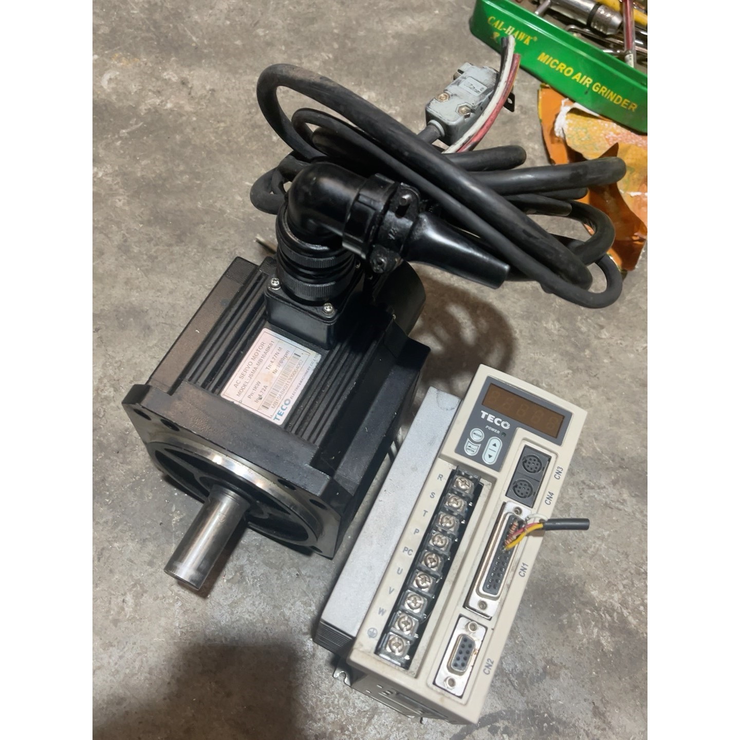 东元TECO伺服电机套装,电机型号JSMA-MB10ABK0议价产品