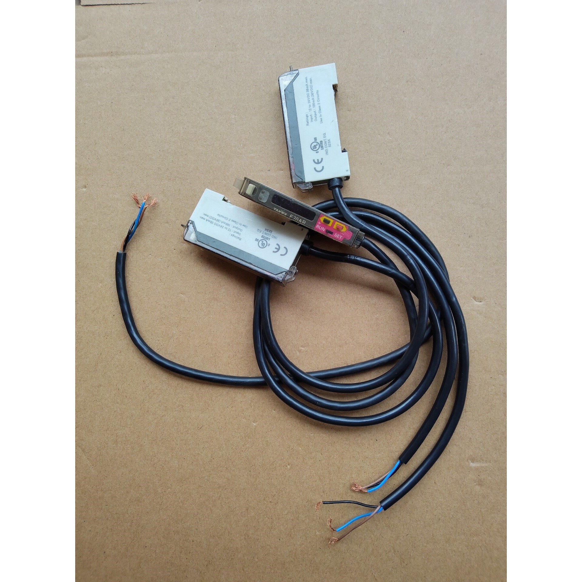 TAKEX  F70AR原装日本TAKEX竹中光纤放大器,二议价产品