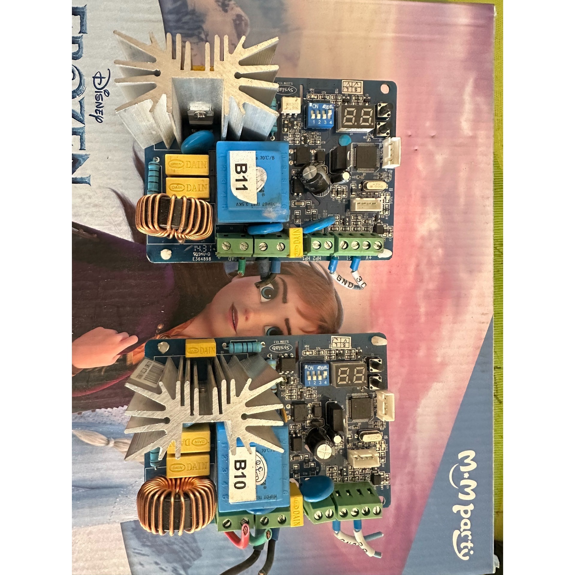 斯泰登高风机调速器,.型号是SL220M-ST,品牌是深蓝.议价产品