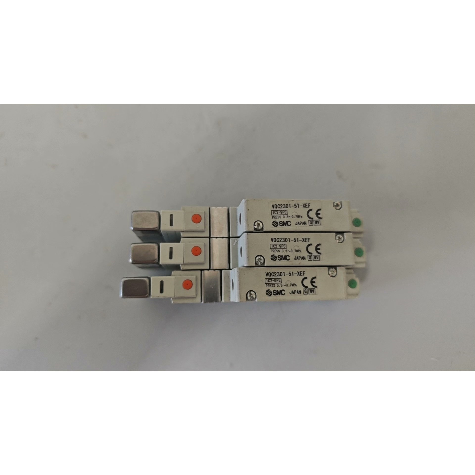 原装电磁阀VQC2301-51-XEF,实物拍摄展示.议价产品