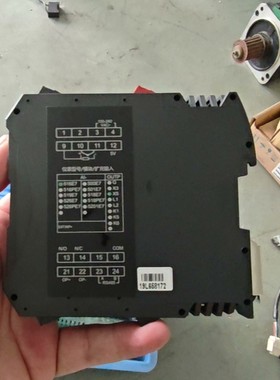 宇电温控模块AI-516E71,实物拍摄,成色如图.带数显功议价产品