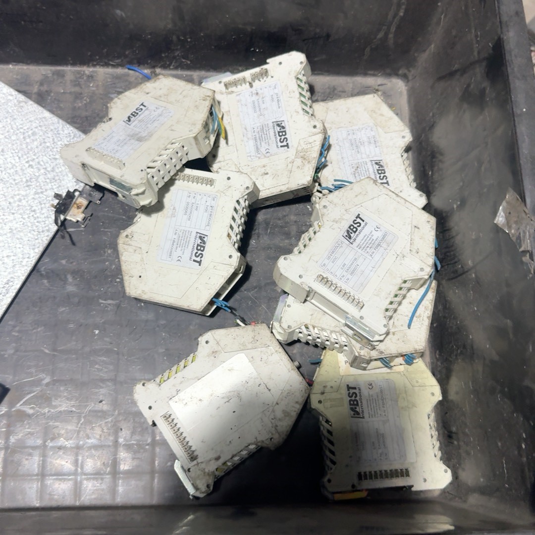 BST Prologic DO 8模块,型号FBMDO08B议价产品