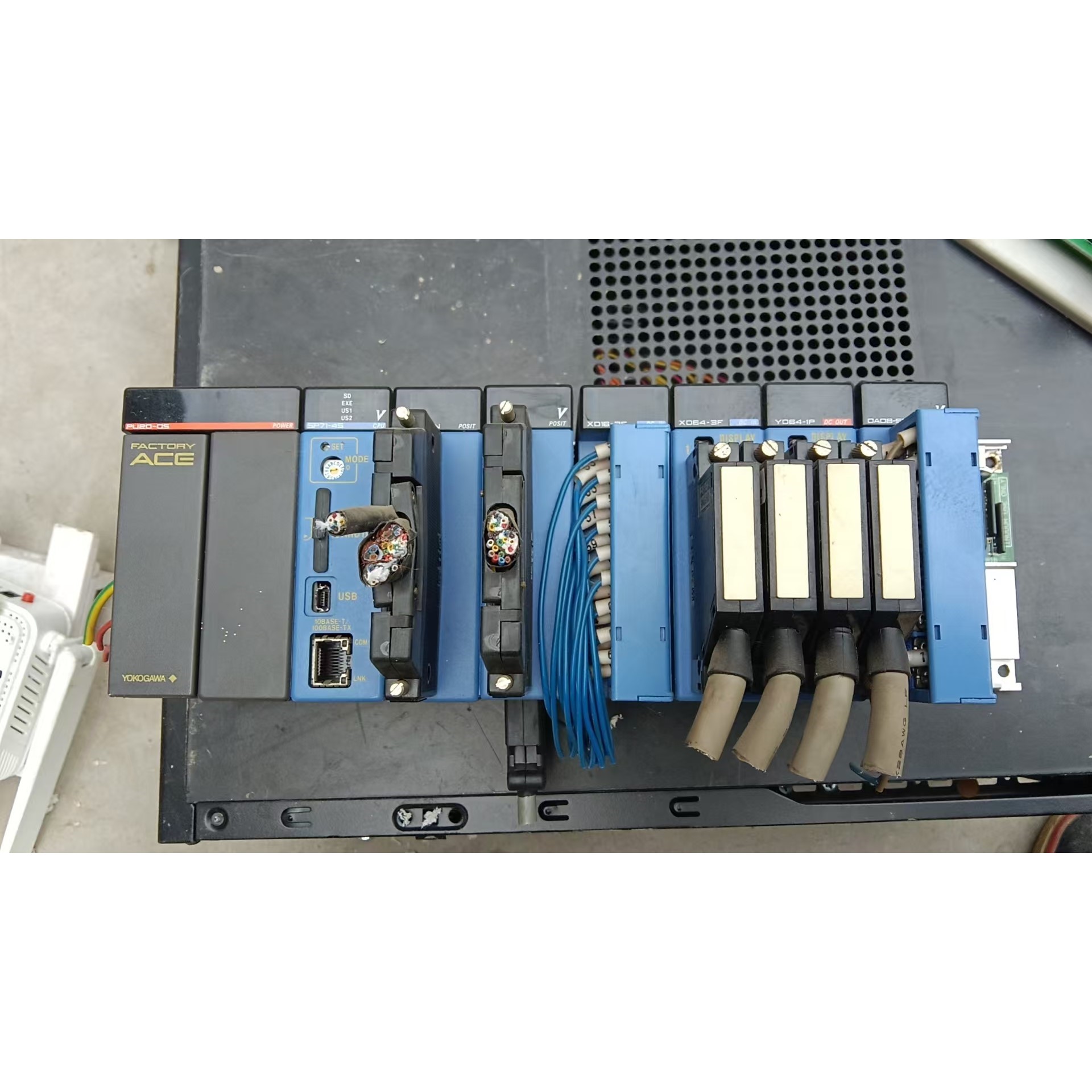 横河YOKOGAWA PLC系统F3BU09-ON,带F3P议价产品