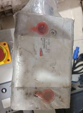 康茂盛Cmozzi气缸61M2P100A0025全新4台,看议价产品