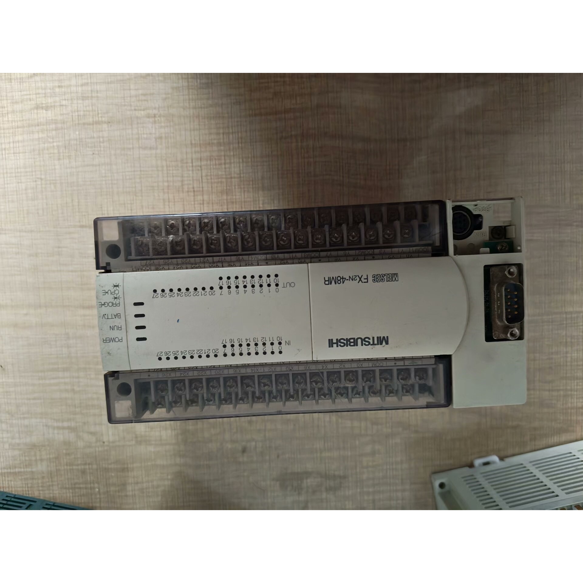 PLC控制器,型号FX2N-48MR-001,原装拆议价产品