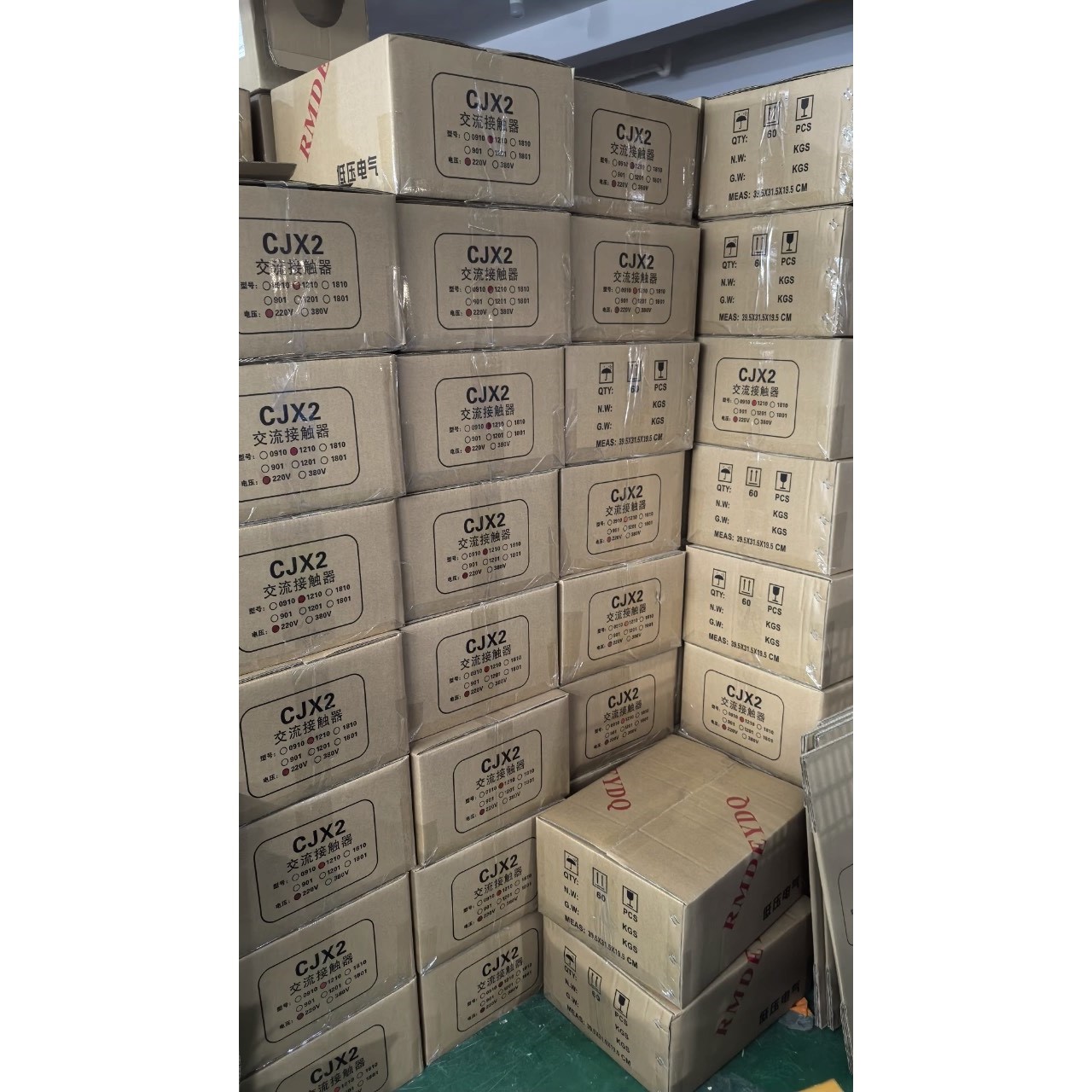 厂家清仓CJX2-1210/1211交流接触器议价产品