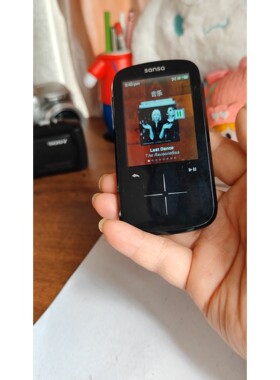 sansa fuze+ 8GBMP3播放器fuze 成色议价产品