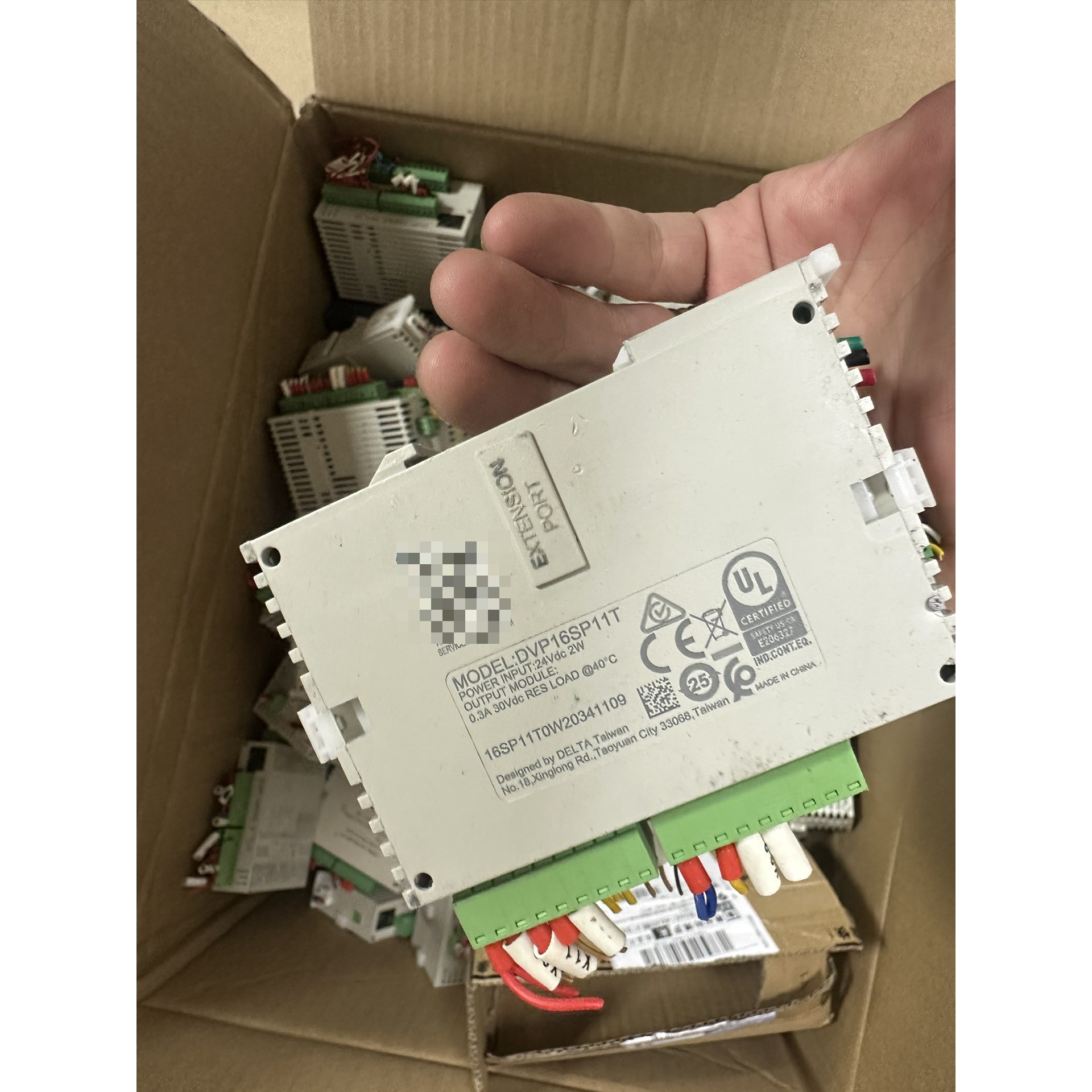 台达DVP16SP11T数字量扩展模块,8点输入8点输出,实议价产品