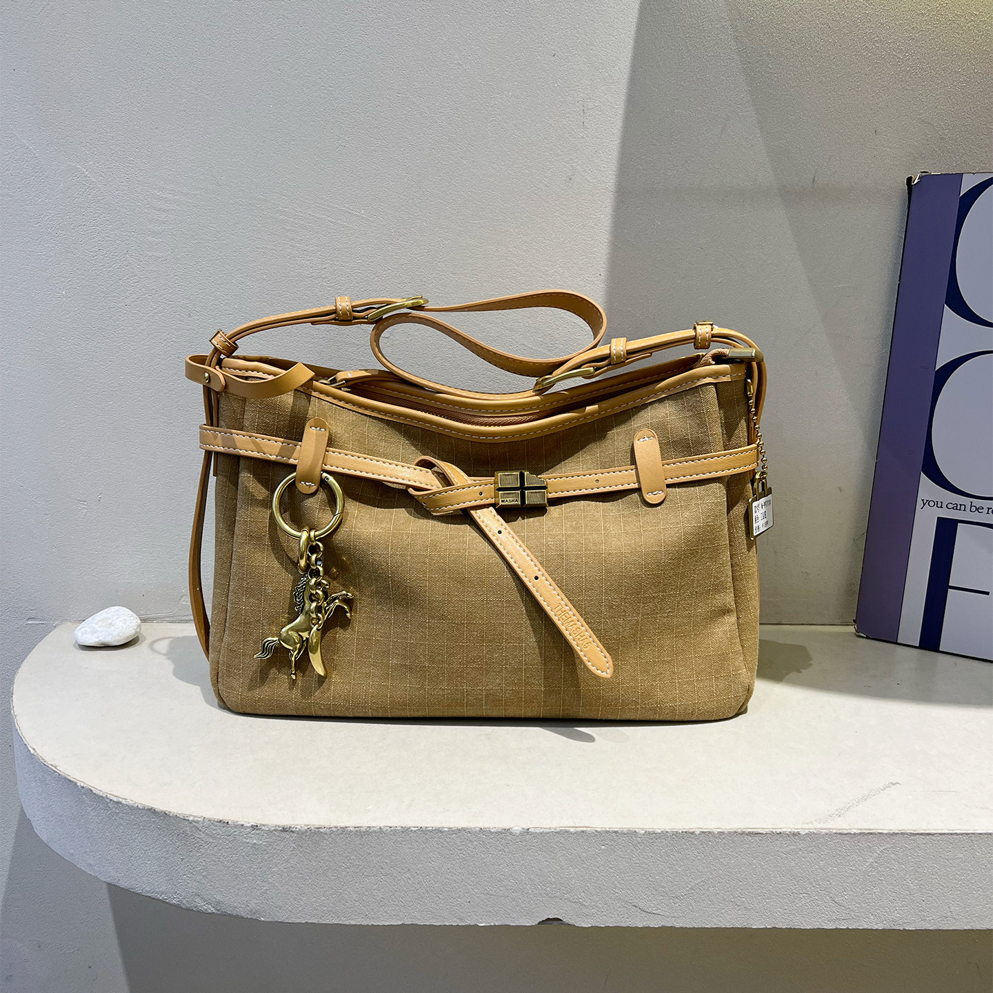 玛莎时尚撞色皮带扣托特包女大容量通勤单肩包2026新款百搭斜挎包