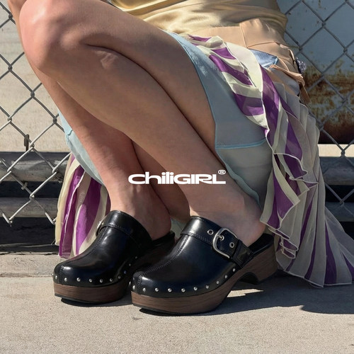 CHILIGIRL铆钉厚底包头拖女款