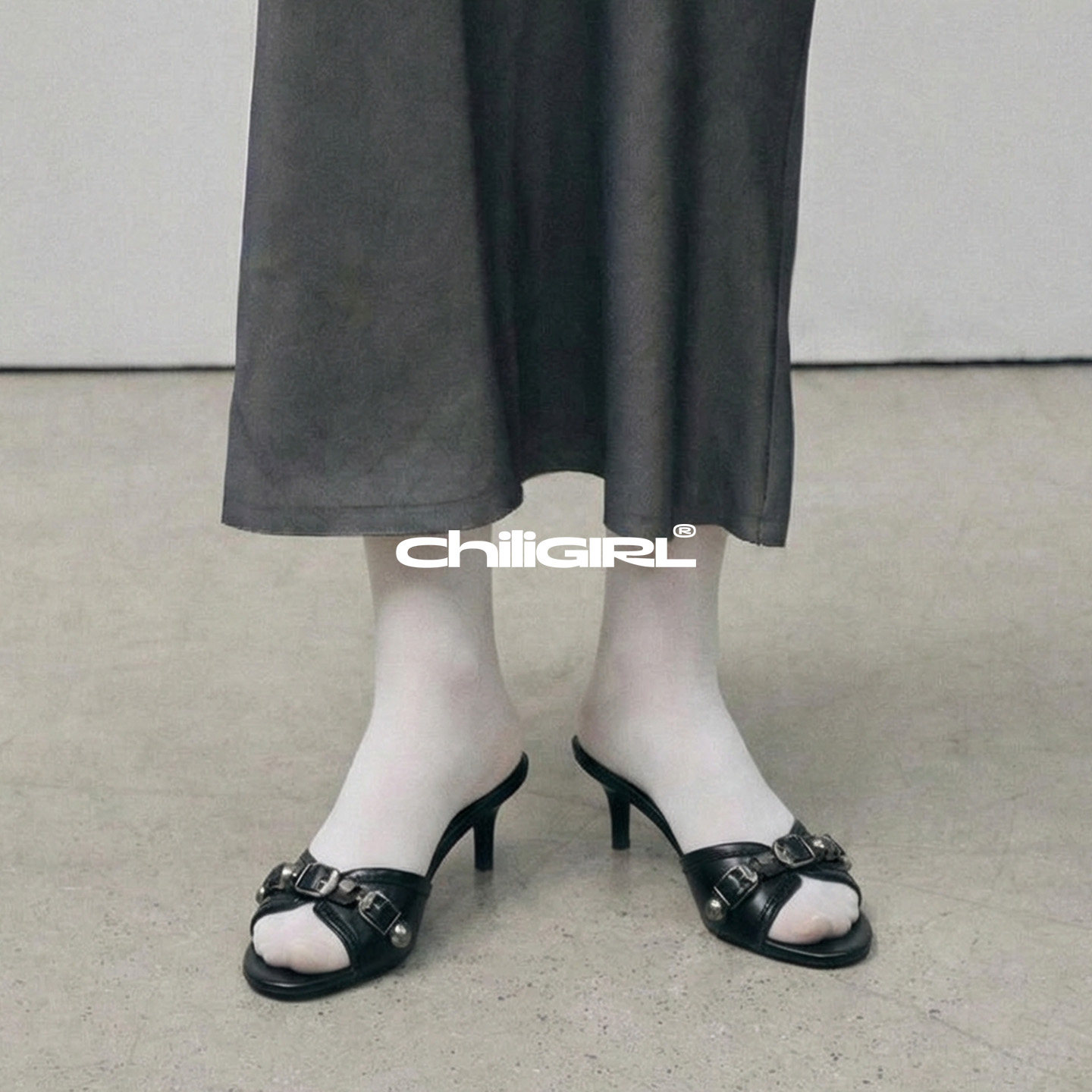 CHILIGIRL 辣妹必入铆钉一字拖女外穿细跟高跟凉拖鞋黑色金属扣,女鞋,一字拖,淘宝优惠券,粉丝福利购,淘宝优惠卷