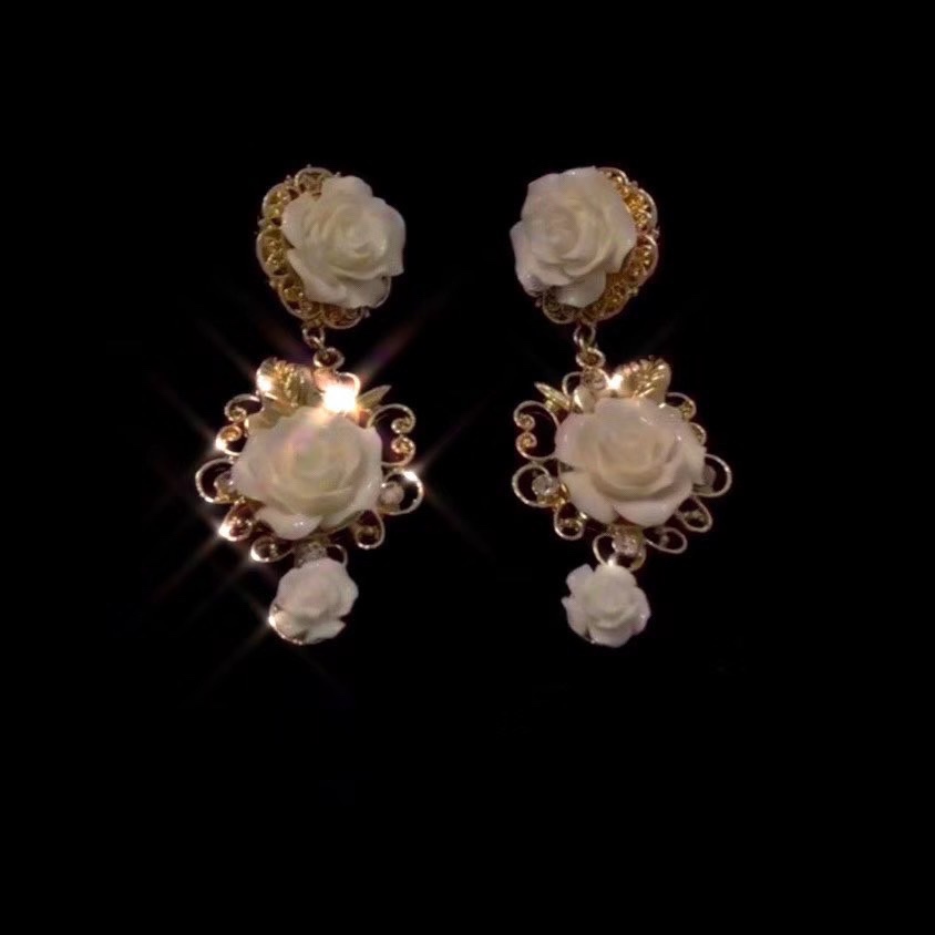晚时光 白玫瑰花蔷薇中世纪耳钉复古宫廷立体浮雕耳夹巴洛克