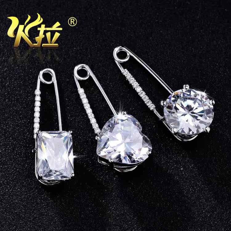 Broche femme en Zircon diamant - Ref 1172204 Image 1