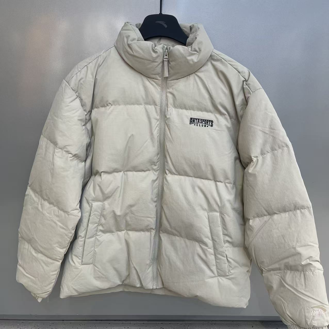 安踏男防泼水鸭绒保暖立领羽绒服