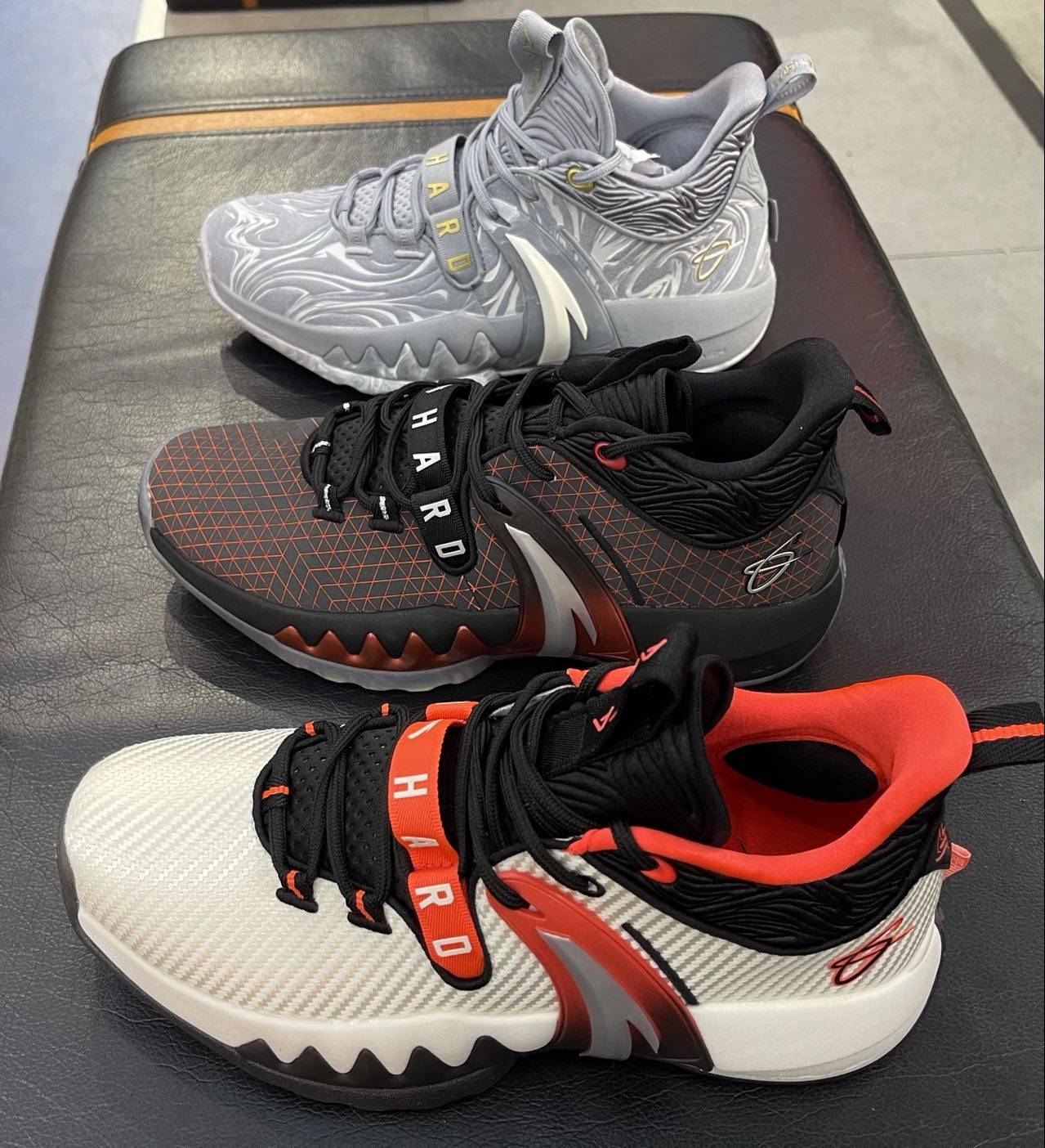 安踏篮球鞋2021冬款海沃德2代gh2低帮防滑耐磨实战球鞋112141105