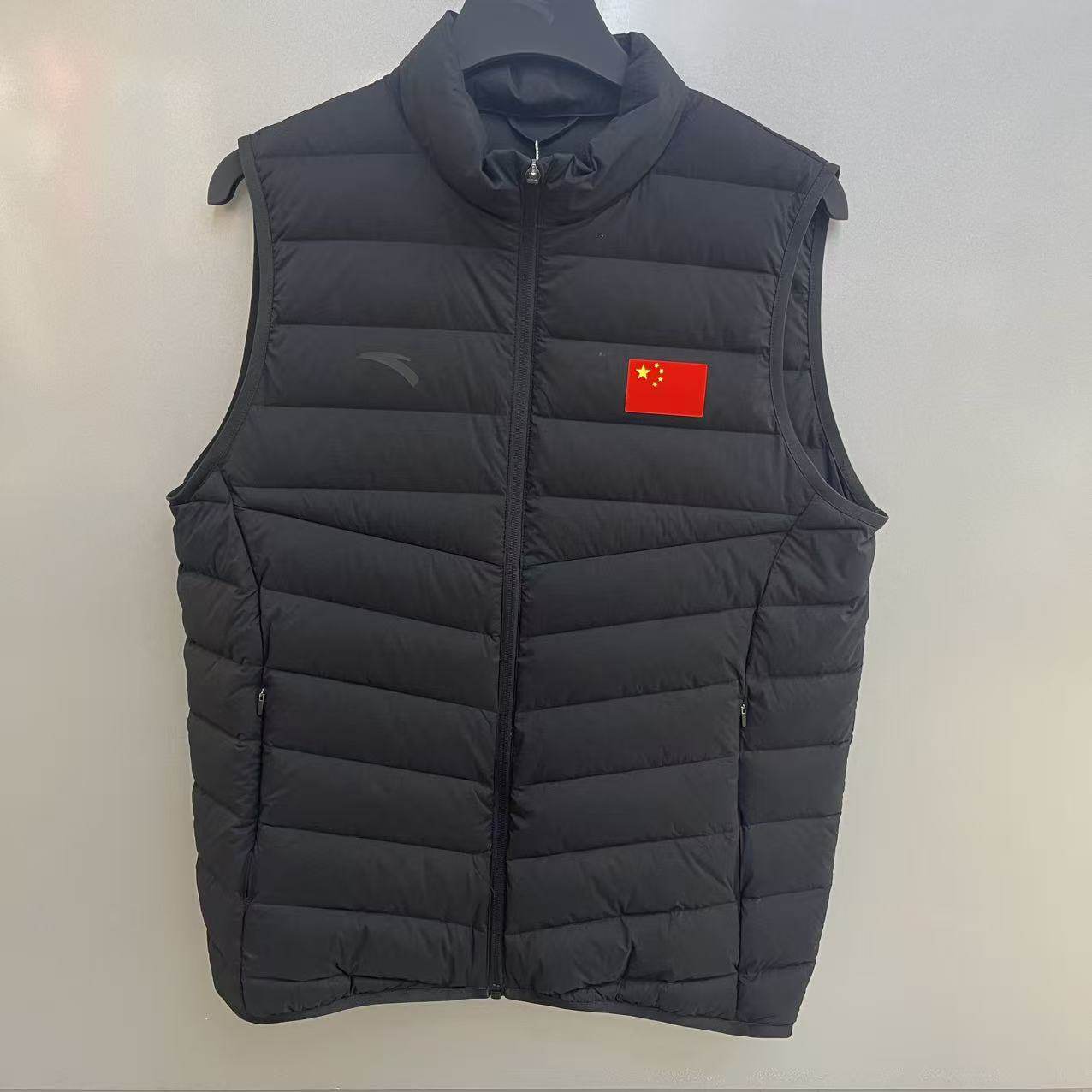 安踏男国旗款2025冬季新款轻薄保暖百搭立领羽绒马甲152547953,运动服/休闲服装,羽绒马甲,淘宝优惠券,粉丝福利购,淘宝优惠卷