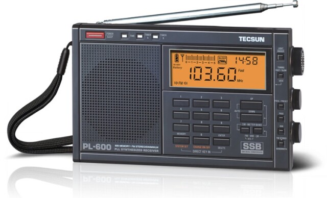 Tecsun/德生 PL-600老人半导体短波充电全波段立体声收音机PL600