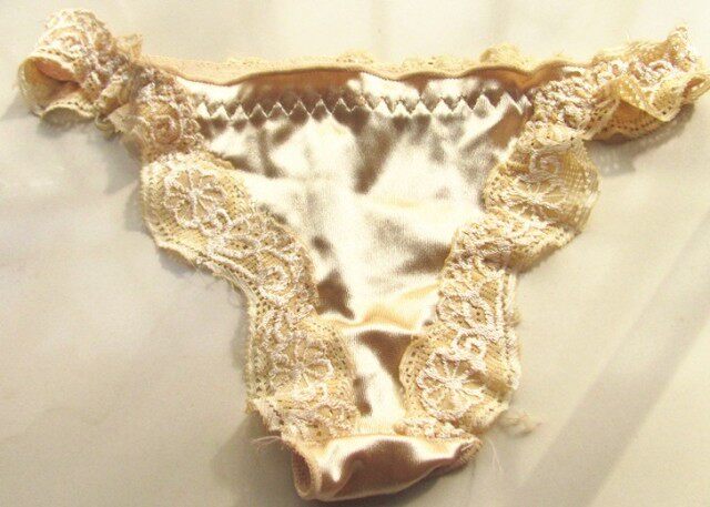 Slip - Ref 648298 Image 1