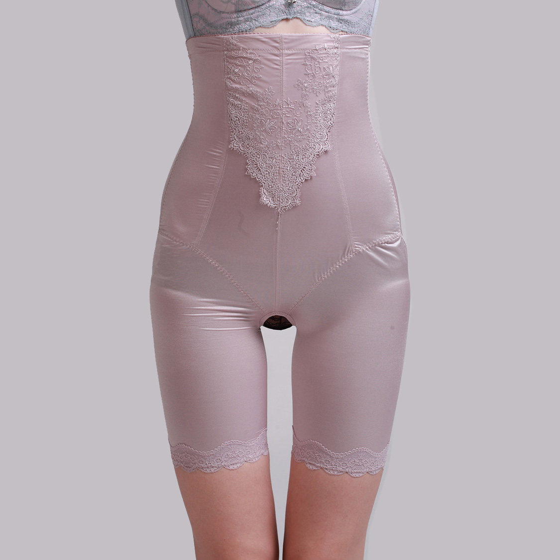 body amincissant luxueux en soie Ice - Ref 670721 Image 3