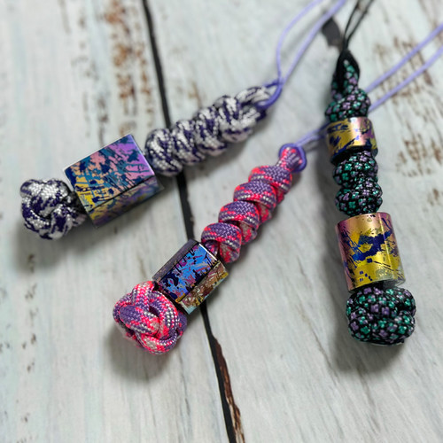 TiFire彩钛馆【经典泼墨】钛合金坠子EDC推牌玩具挂坠刀坠彩钛