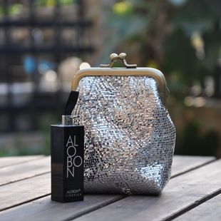 宅心手作8.5cm真皮头层牛皮日韩时尚休闲口金女零钱链条烟盒包