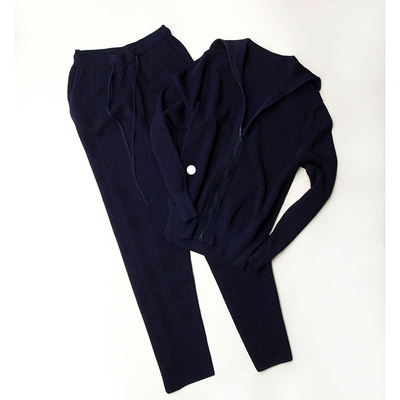 早秋休闲宽松好穿拉链重工高品质翻领2件女套装