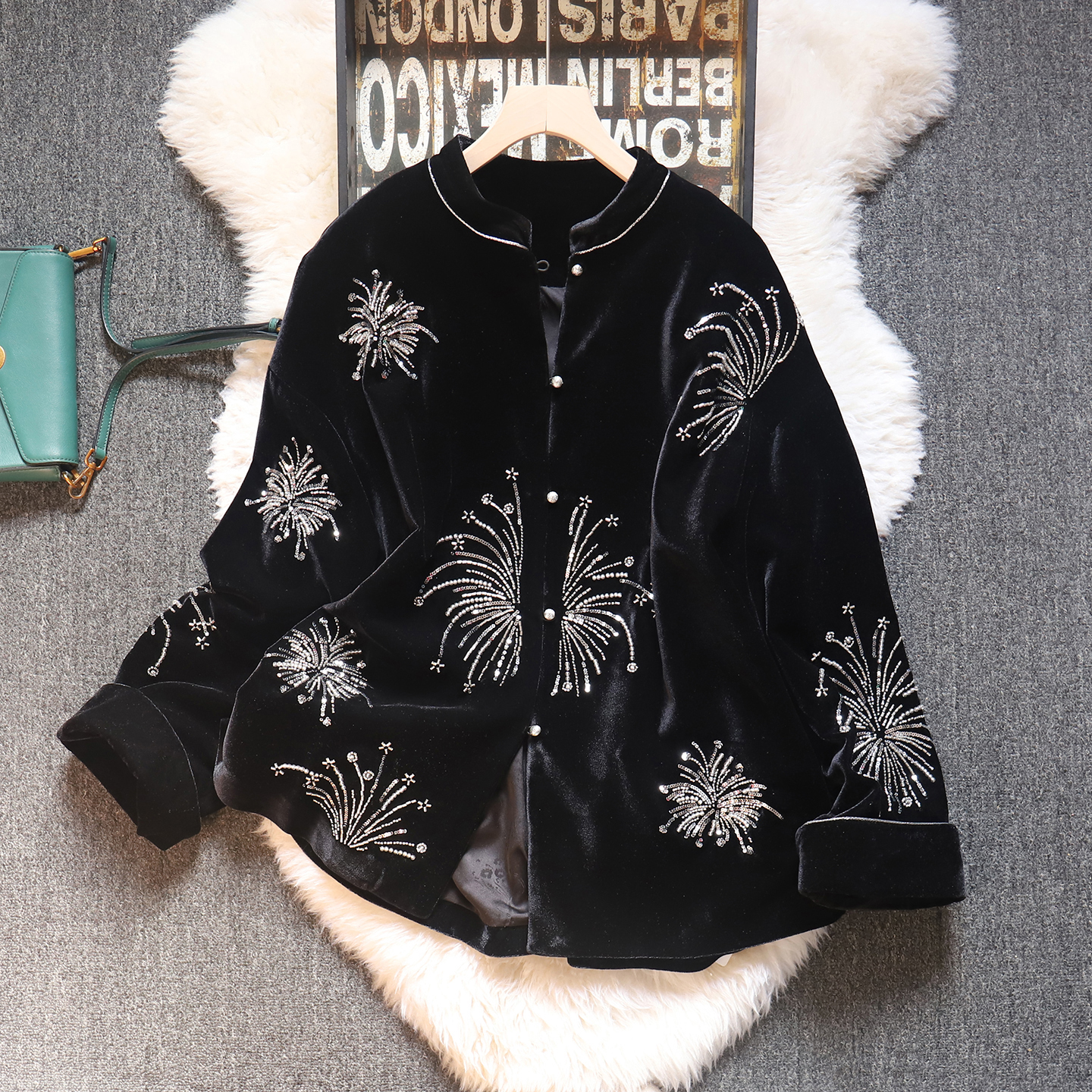 钉串珠丝绒外套女高级感气质上衣