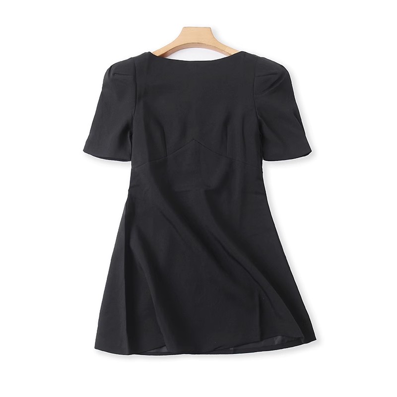 百搭A字裙中长款连衣裙