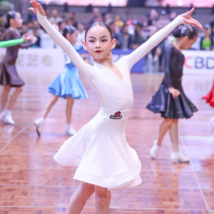 星辰舞服拉丁舞规定服比赛服合规osd冠军同款合身女儿童冠军选择